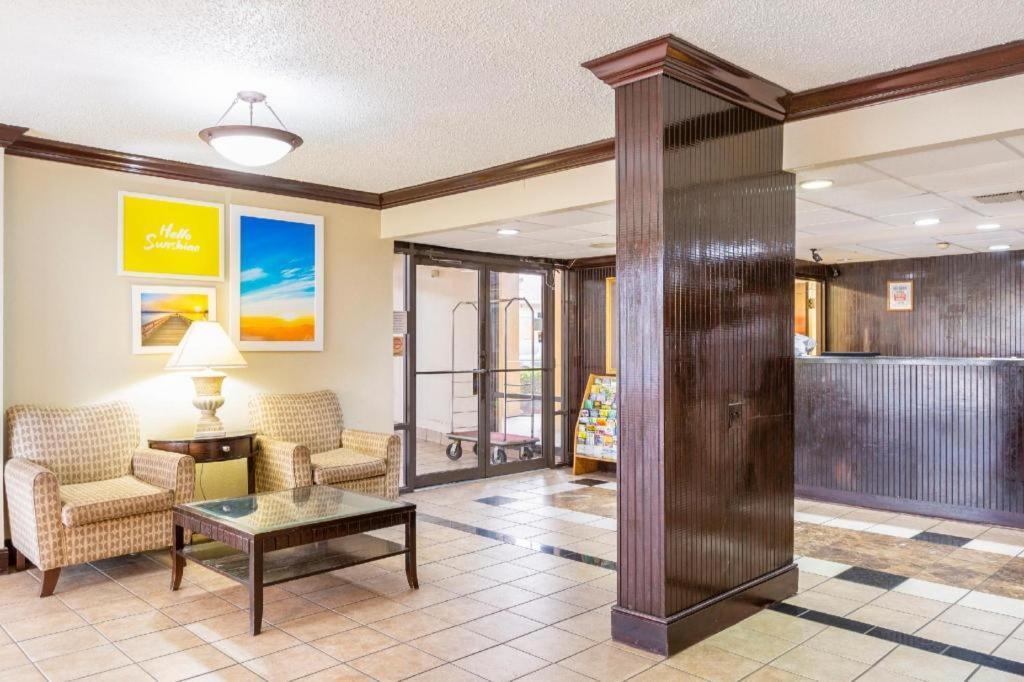 Oyo Hotel Baton Rouge Mid City Dış mekan fotoğraf